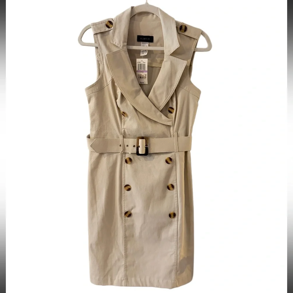 beige,‎ sleeveless, double-breasted belted trench mini dress. Size 11/12